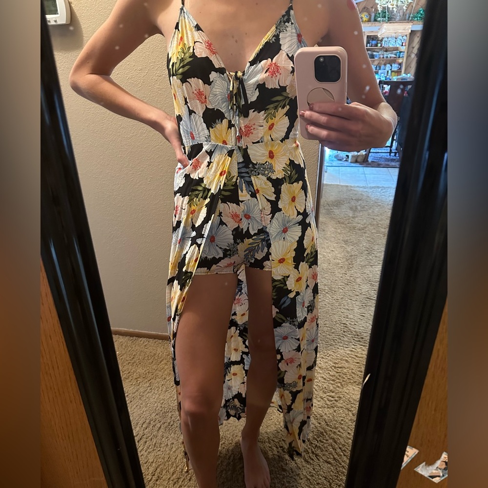 Size small floral maxi romper dress - worn once! Perfect to dress up or down